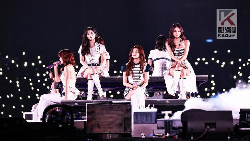 高雄四大場館齊開唱　兩日近18萬粉絲 捷運運量再創新高