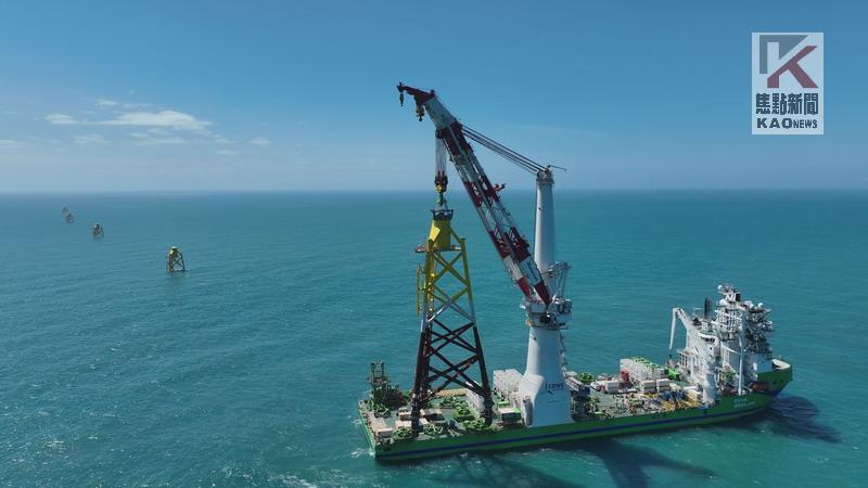 台船環海順利完成海龍離岸風場　73座套管式水下基礎安裝