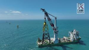 台船環海順利完成海龍離岸風場　73座套管式水下基礎安裝
