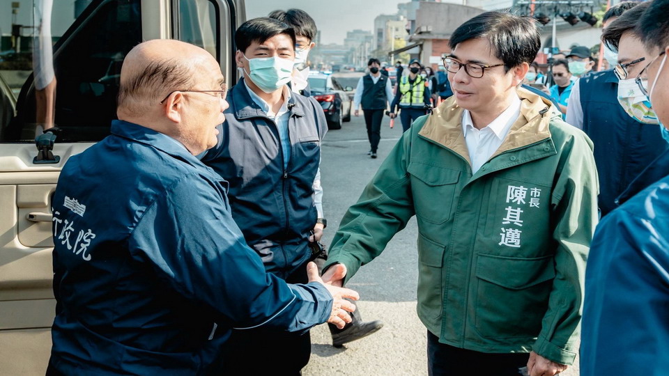 蘇貞昌視察前鎮漁港　陳其邁感謝中央攜手打拚