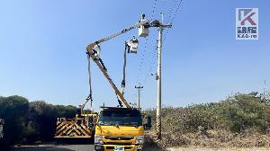 維繫生態穩定供電　台電高雄區處出動升空車幫喜鵲搬家