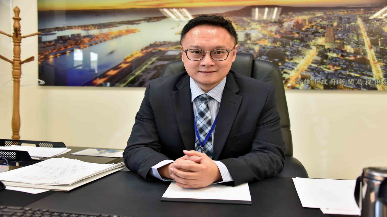鄭照新接任高市新聞局長　全力服務鄉親