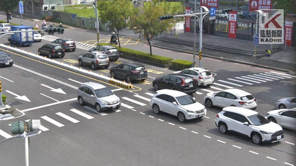 民族一路與菜公一路口增設左轉專用道　提升行車安全