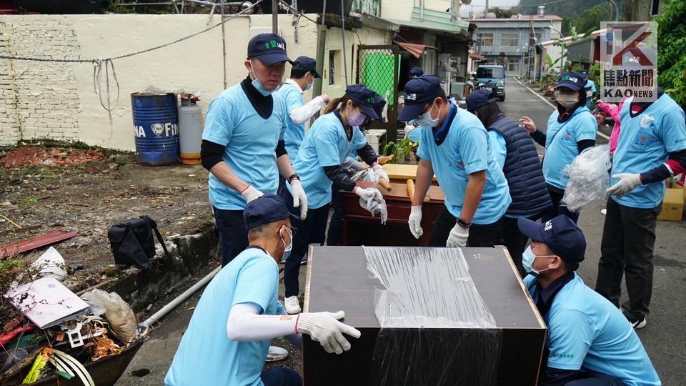 大高雄不動產開發同業公會動員修繕　弱勢家庭住宅重獲新生