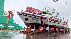 台船舉辦海委會100噸級巡防救難艇下水典禮
