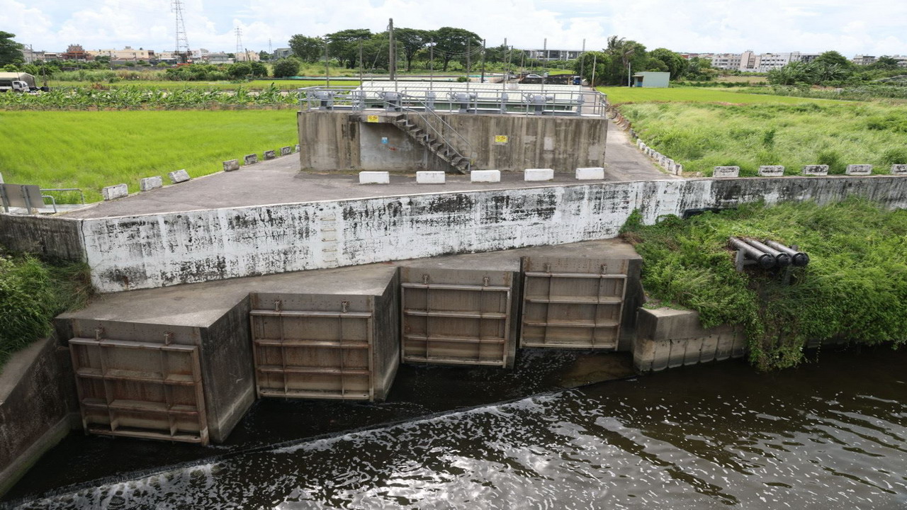 解決北梓官淹水　陳其邁視察梓官潭子底抽水站新建工程