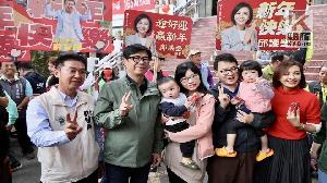 祈求國泰民安　陳其邁走訪大樹、大社、燕巢參香祈福