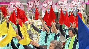 楠梓區社區照顧關懷據點「玉屏雄讚學堂」揭牌啟用