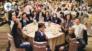 語音／鹽埕公所辦理暖心圍爐讓獨居長輩喜迎新年