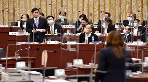 高市議會交通部門業務報告　委員會議員質詢焦點多元